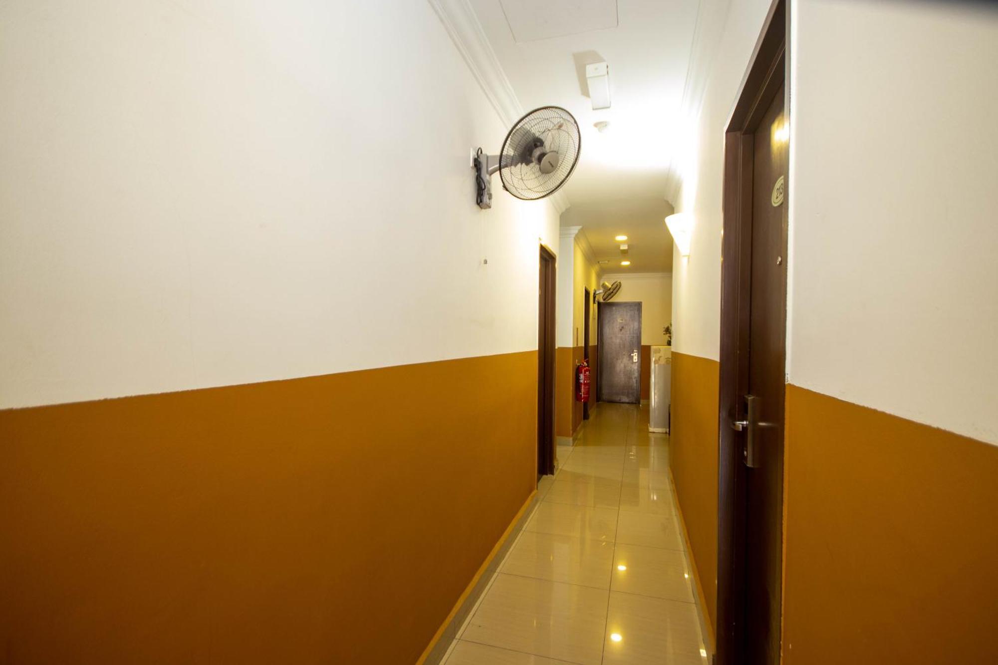 Sun Inns Permas Jaya Джохор-Бару Экстерьер фото