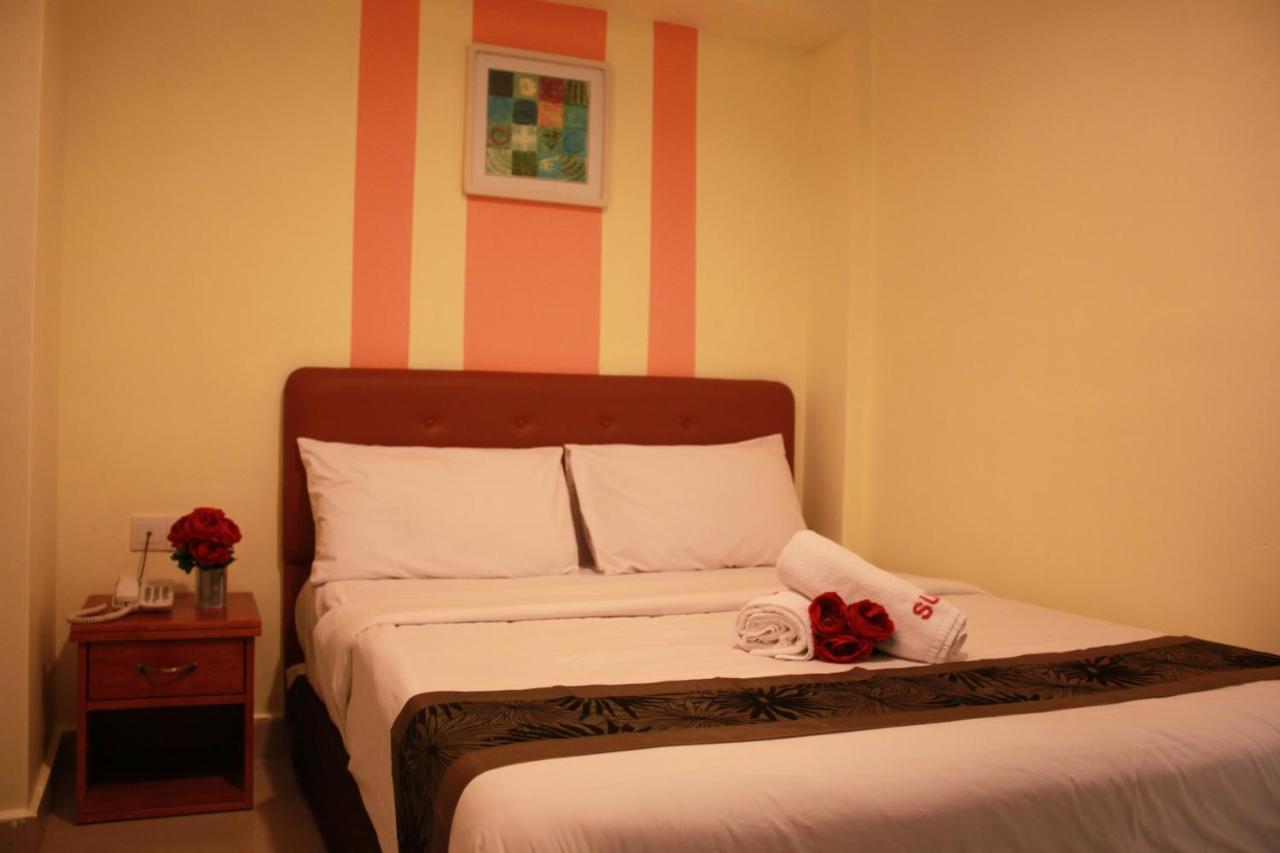 Sun Inns Permas Jaya Джохор-Бару Экстерьер фото