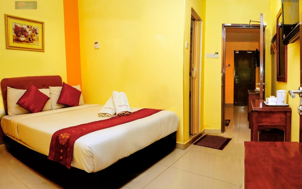 Sun Inns Permas Jaya Джохор-Бару Экстерьер фото
