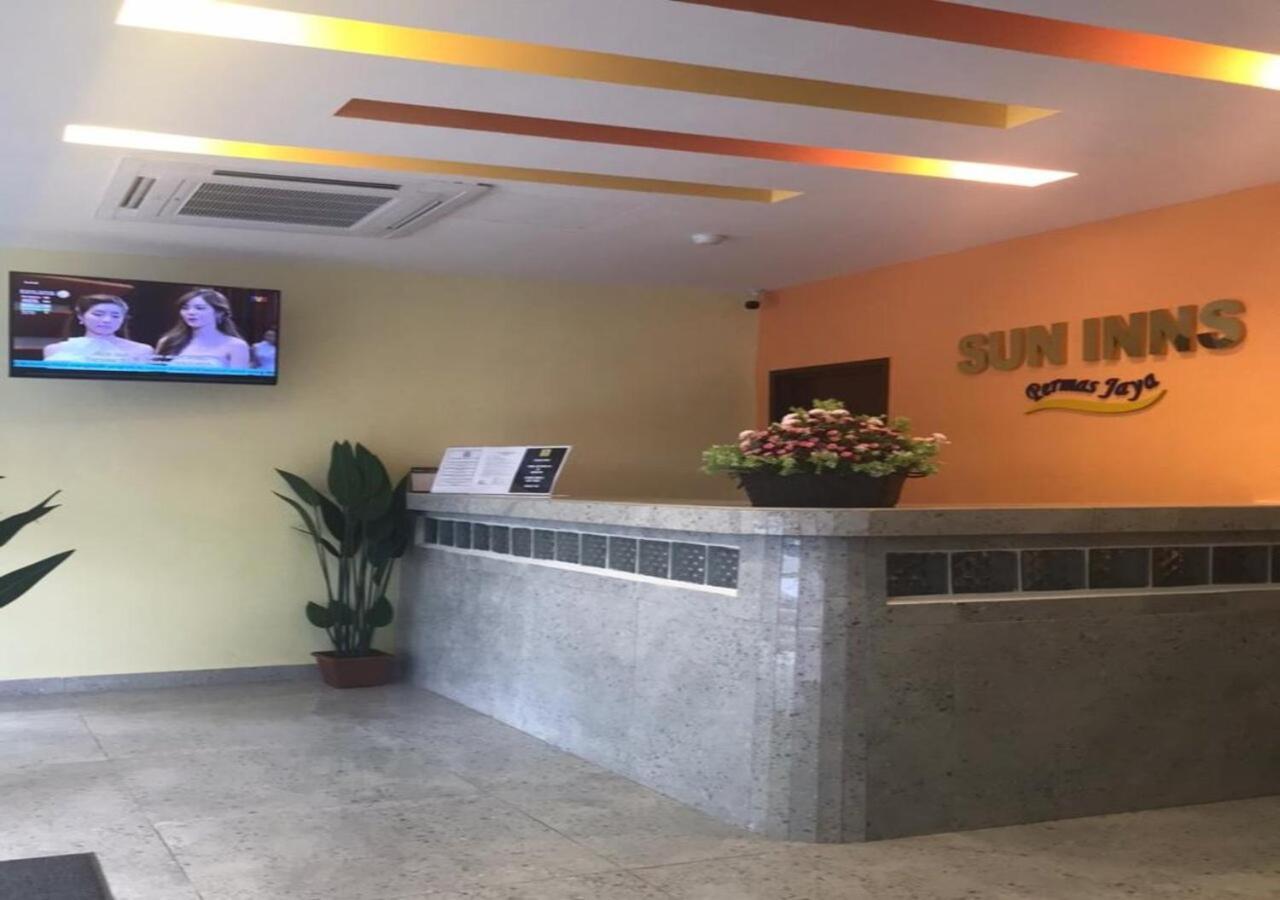 Sun Inns Permas Jaya Джохор-Бару Экстерьер фото